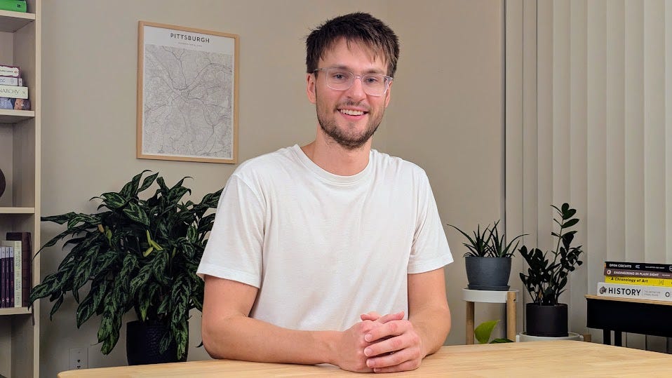 At least the set looks kinda nice